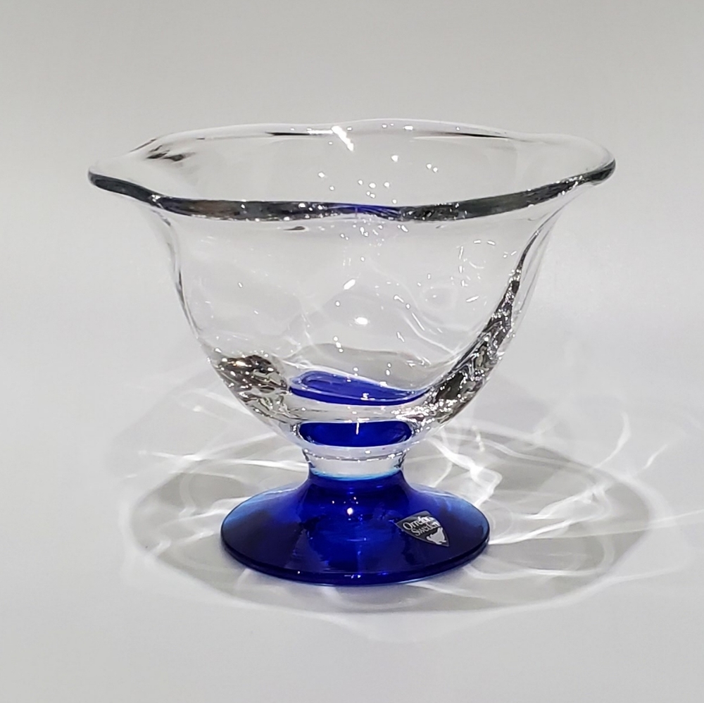 Orrefors Crystal Clear Bowl & Blue Pedestal Base - Picture 8 of 13